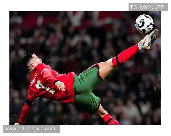 15号球衣足球明星的传奇故事与辉煌成就揭秘